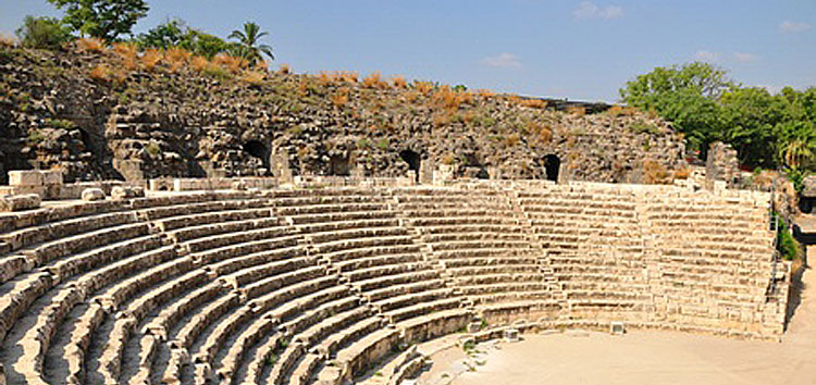 Antike Bauten in Beit Shean und dem Jordantal